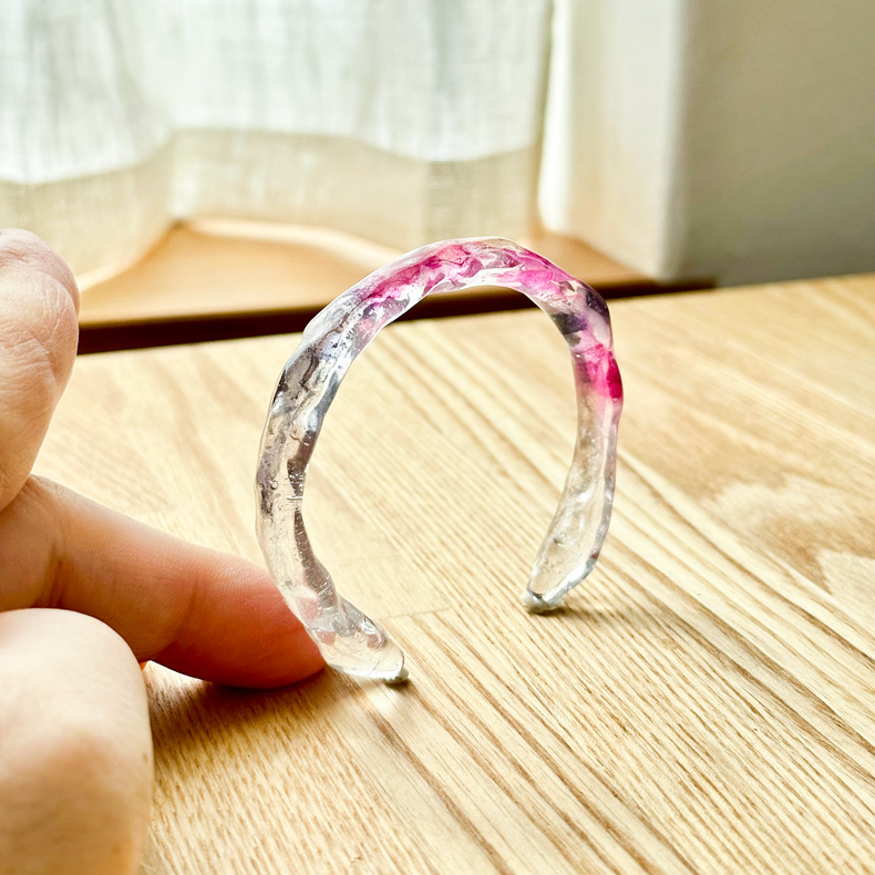 Leiさんのバングル