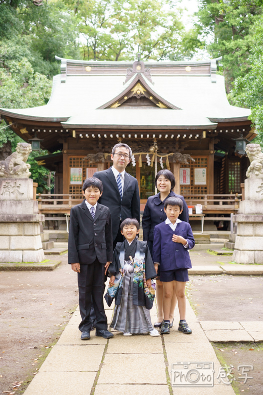 八雲氷川神社 七五三 5歳 男の子 家族写真 ファミリーフォト