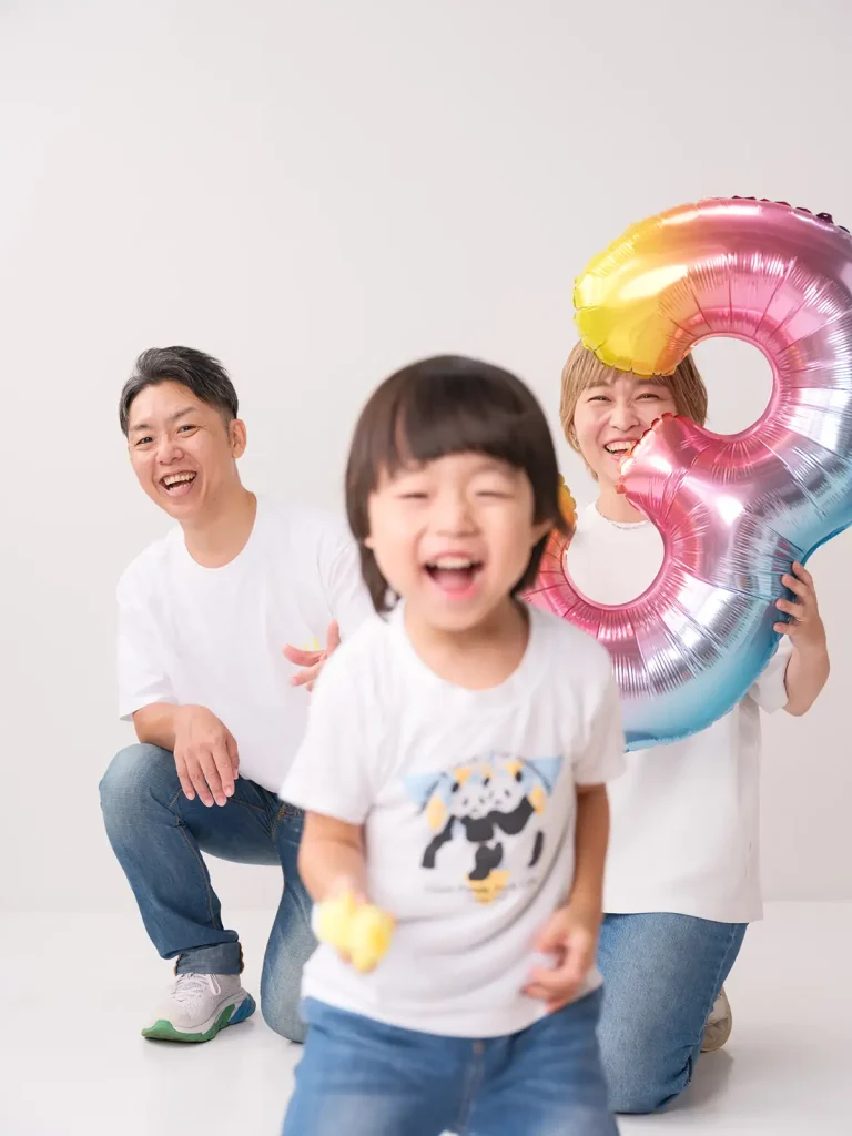 家族写真 3歳の男の子