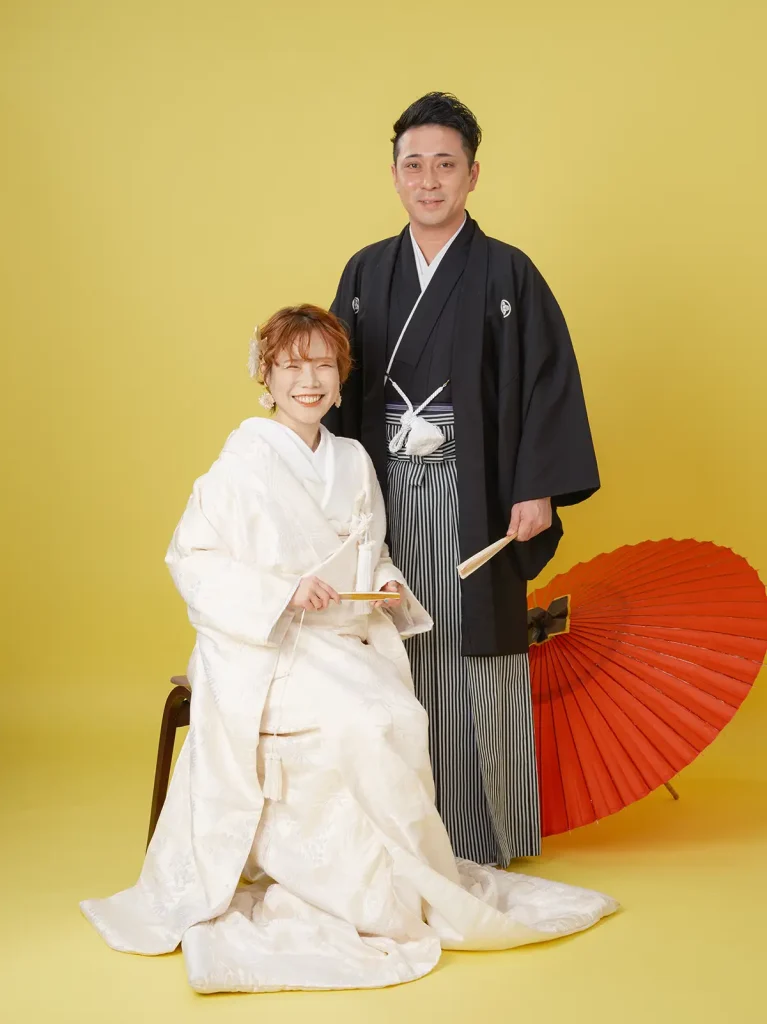 新郎新婦 和装の前撮り写真 結婚式 スタジオ撮影